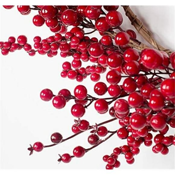 18 Inch Christmas Wreath Berry Wreath Winter Wreath - Picture 3 of 6